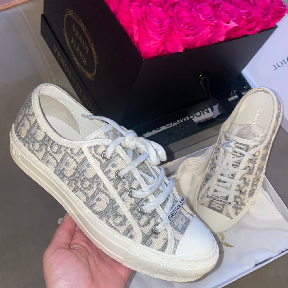 DIOR SNEAKER